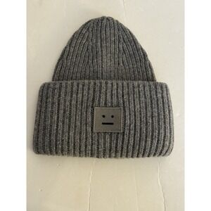 Acne Studios Unisex Gray Knit Pawsy Wool Beanie